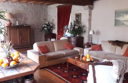Chateau-Landon Bed & Breakfast | Chambre d' Hôtes Dans un Parc Paysagé