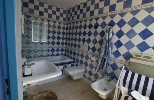 Greoux-les-Bains Bed & Breakfast | Chambre d'Hotes La Brunetière