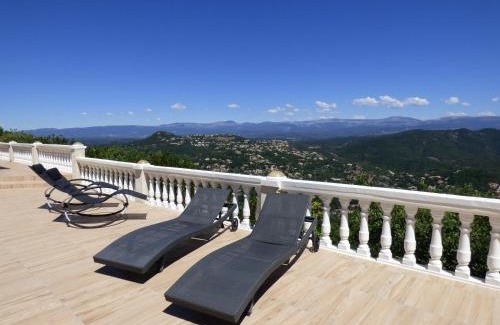 Saint-Raphael Bed & Breakfast | Chambres d'Hôtes Vue Mer L'Estérel Panoramique