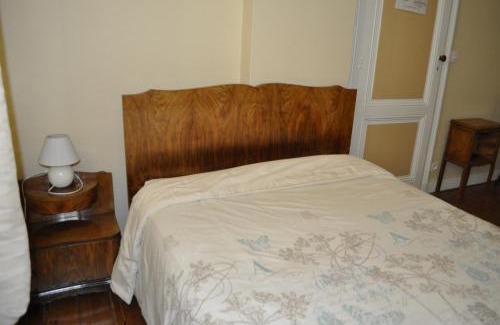 Ludon-Medoc House | Chambres d'Hotes La Mouline