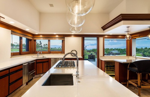 Kamuela House | Champion Ridge 7 by Gather: Oceanview Estate w/Pool & Hot Tub
