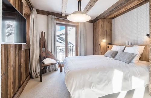 Le Cret Ski Chalet | Chamring Chalet in Val D'isère