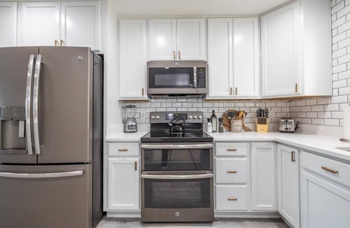 Chandler House | Chandler 4BR Home: Swim, Play & Relax! Heated Pool