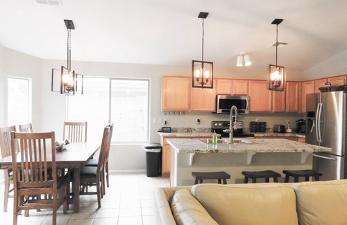 Springfield Lakes Reflection House | Chandler Home 4 Bdrms. Heated private pool…90+ at no additional charge