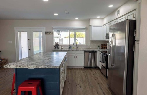 Chandler House | Chandler Oasis Summar