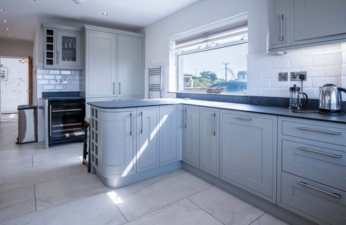 Rhossili House | Channel View – 3 Bedroom House - Rhossili Bay