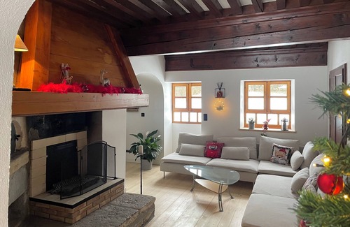 Foncine-le-Bas House | Character house close to nature for a stay with family or friends