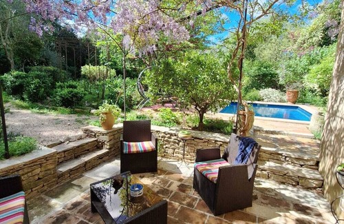Quartier des Espesses Villa | Character house near the center on a very quiet 2000 m2 wooded lot