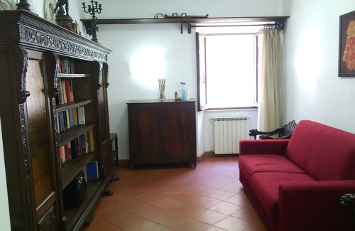 Repubblica Apartment | Characteristic apartment close to Colosseum