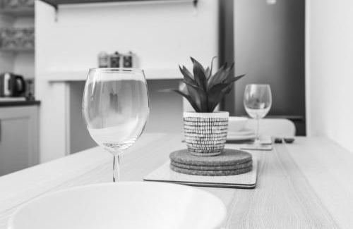 Blackpool House | Charles Alexander Short Stay - Ansdell House