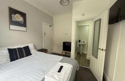 Redcar Bed & Breakfast | Charles Street House