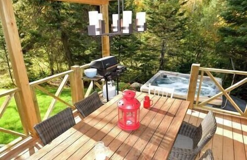 Saint Aime Des Lacs Ski Chalet | Charlevoix - Chalet Le DesBouleaux