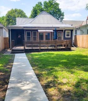 Terre Haute House | Charlottes