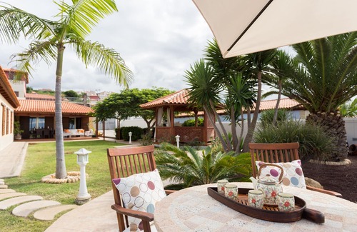Juan Fernandez House | Charly villa. Villa with sea and Teide views