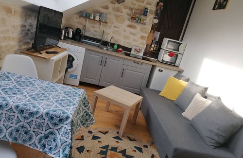 Echarcon Apartment | Charm of the stone.