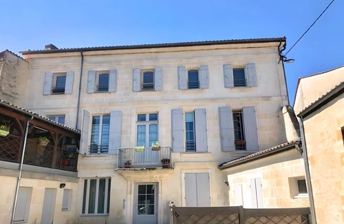 Jonzac Apartment | Charmant 2 Pièce, Classé 3, Neuf et Cosy Idéalement Situé !