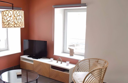 Jonzac Apartment | Charmant 2 Pièce, Classé 3, Neuf et Cosy Idéalement Situé !