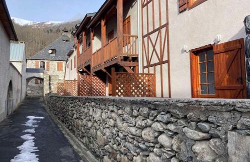Vignec Apartment | Charmant appartement 2 pièces pour 6 personnes avec balcon à Vignec, proche Saint-Lary-Soulan - FR-1-504-143