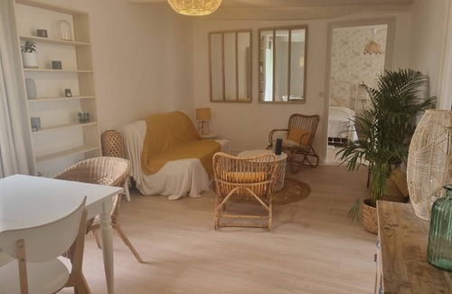 Tracy-sur-Mer Apartment | Charmant Gîte Proche Plage D'arromanches