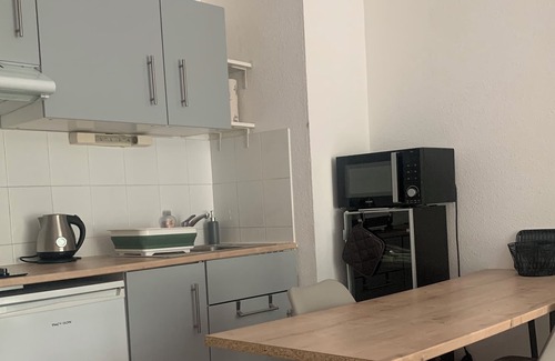 Saint-Gely-du-Fesc Apartment | Charmant Studio au Calme vue sur Pinède