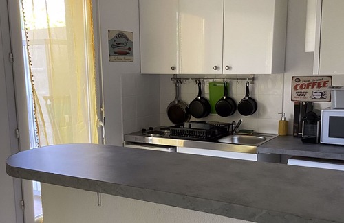 Millenaire Apartment | Charmant Studio Avec Jardin Proche Odysseum