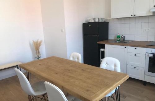 Lezignan-Corbieres Apartment | Charmant T2 de 48m2 au cœur du village de Lézignan-Corbieres