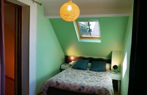 Saint-Pere-sur-Loire House | Charmante Maison pour 6 à St Père-sur-Loire, Vue Loire - FR-1-590-178