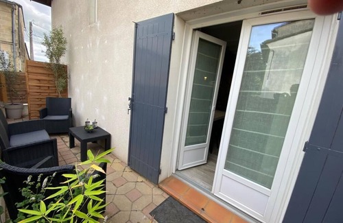 Pomerol House | Charmante Maison au Cœur du Prestigieux Vignoble de Pomerol