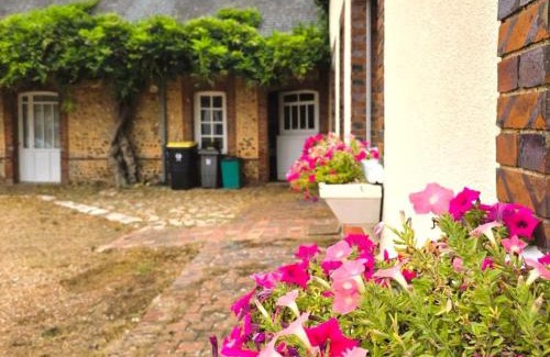 Challet House | Charmante Maison au Cœur d'un Corps de Ferme avec Confort Moderne et Proximité de Sites Touristiques - FR-1-581-105