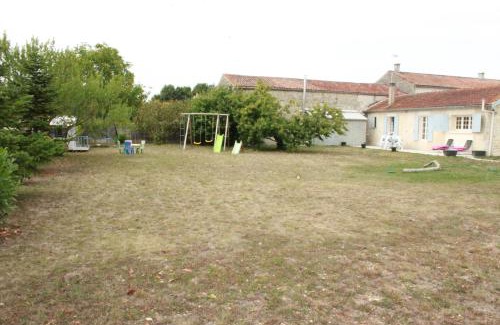 Chambon House | Charmante maison charentaise "BONHEUR" * 4 pers