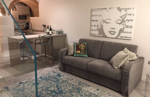 Citta Antica Apartment | Charme and Elegance in Verona. Two steps from historical centre
