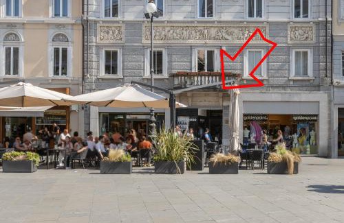 Trieste Old Town Apartment | Charme Bukowski, a Trieste centro con parcheggio