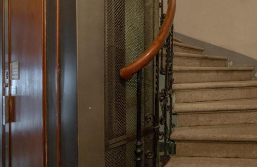 Trieste Old Town Apartment | Charme Bukowski, a Trieste centro con parcheggio