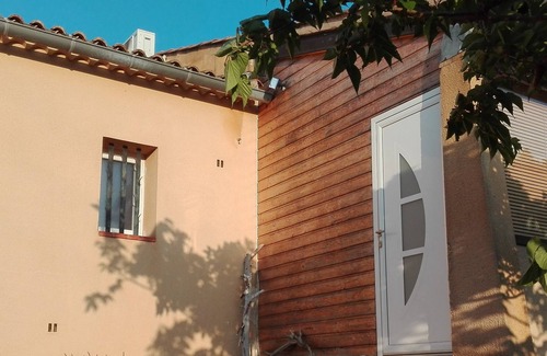 Saint-Quentin-la-Poterie Villa | Charming, friendly house with swimming pool