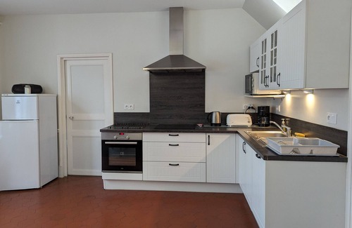 La Neuville-sur-Essonne Cottage | Charming Family Home with Garden and Ping-Pong, Near Castles and Hiking Trails