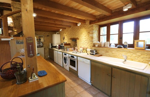 Saint-Germain-de-Belves House | charming house, private pool & enclosed garden in the Dordogne Golden Triangle