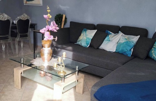 Queretaro House | Charming Mexican Retreat in San José de los Olvera