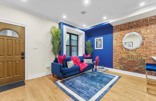 Hamilton Heights Apartment | Charming 1-bedroom apartment in delightful New York with AC, WiFi