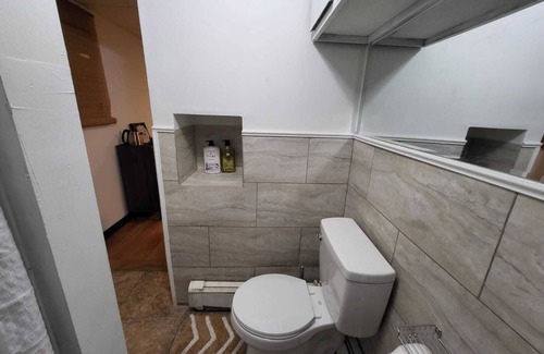 Troy Apartment | Charming 1-bedroom apartment in cool Troy with WiFi, AC