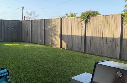 Beaumont Apartment | Charming 1-bedroom Executive apartment in a gated complex located in Beaumont.