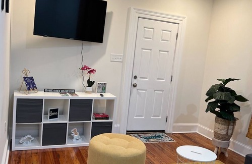 Gert Town House | Charming 1-bedroom house in welcoming New Orleans with AC, WiFi
