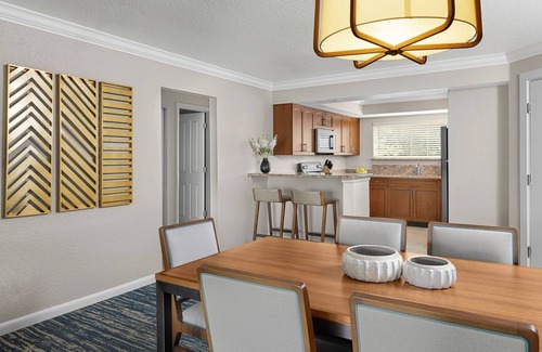 Florida Central Atlantic Coast Villa | Charming 1-bedroom villa with fitness room and AC in terrific Orlando