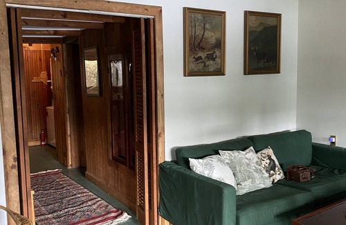 Lake George Cottage | Charming 1920's cottage on Lake George w/boat slip & sundeck.