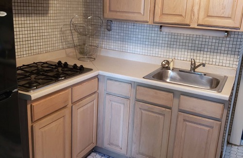 Forest Hill House | Charming 1BD Apt in a Prized Location