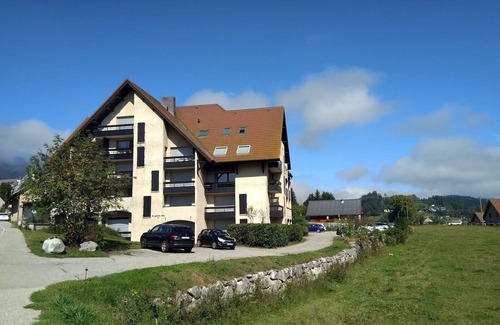 Meaudre Apartment | Charming 1BR Apt in Méaudre Village - Close to Ski Slopes, Balcony, Wi-Fi, Parking