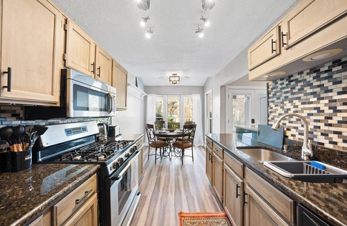 Southwest Raleigh House | Charming 2-bed/2-bath townhome in Raleigh with WiFi and AC by NC State