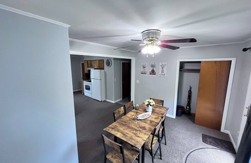 North Jay Apartment | Charming 2-bedroom apartment in enchanting Livermore Falls with WiFi