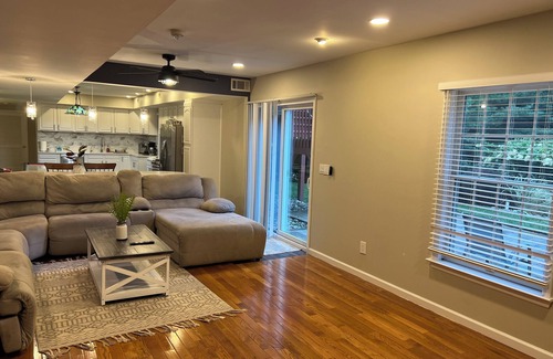 North Haledon Apartment | Charming 2-bedroom apartment with WiFi, AC in wonderful North Haledon