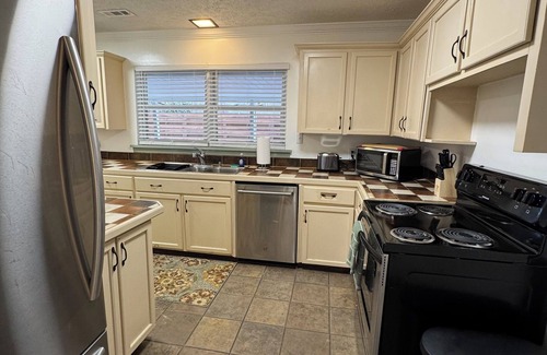 Pisgah Forest House | Charming 2-bedroom home close to town & only minutes to hiking, & waterfalls