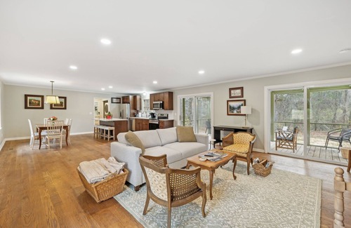 Franklin House | Charming 2-bedroom 2 bath house in Leiper's Fork